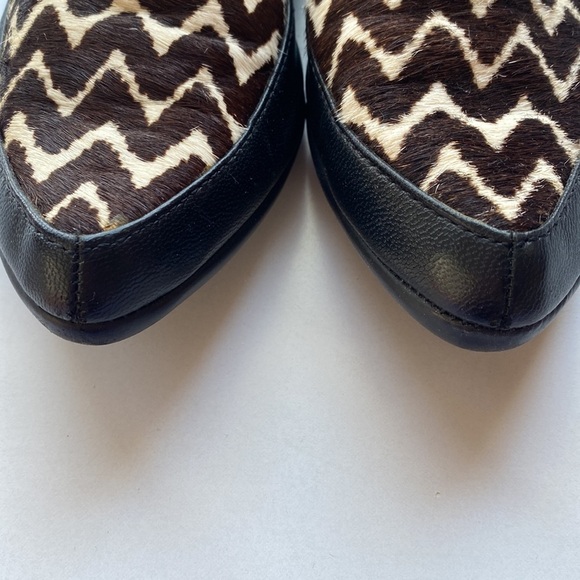 Adrianna Papell Lennox Calf Hair Chevron Pointed Toe Loafers Leather 7.5 37.5 - Picture 4 of 8